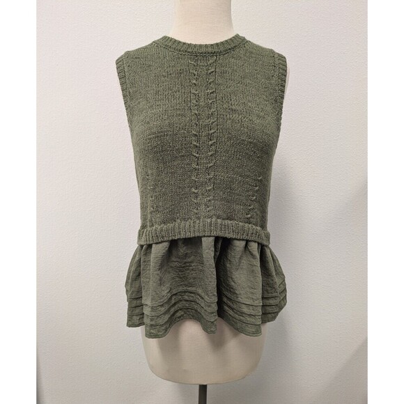 Simply Vera Vera Wang Tops - Simply Vera Wang Olive Green Layered Open Knit Sweater Peplum Top sz S Hipster